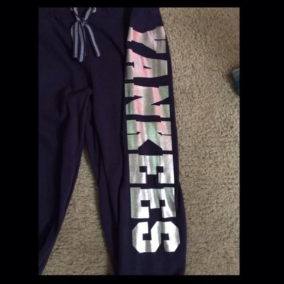 Vintage victoria secret PINK yankees sweatpants - Picture 2 of 4